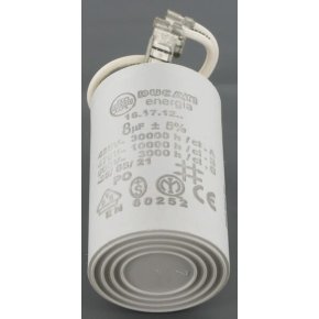 AKO Condensator E260053 8uF